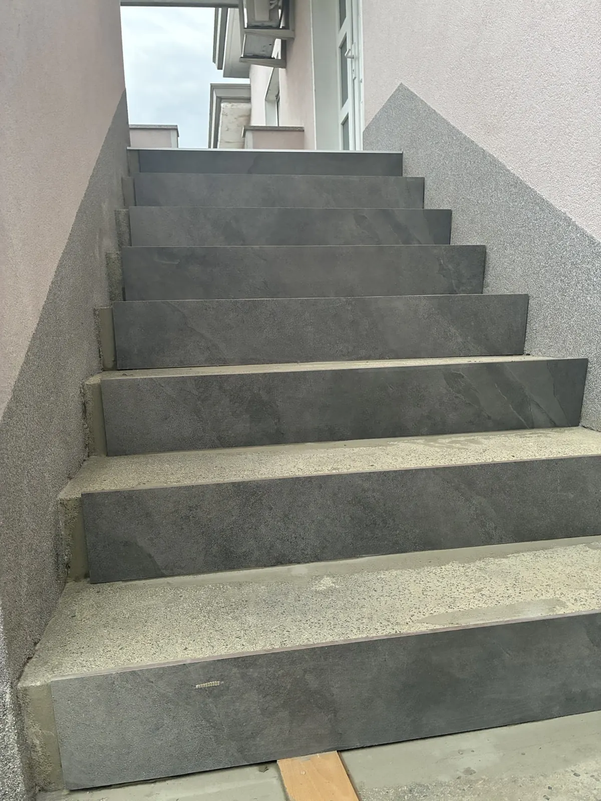 Stopnišče, obloženo s keramiko